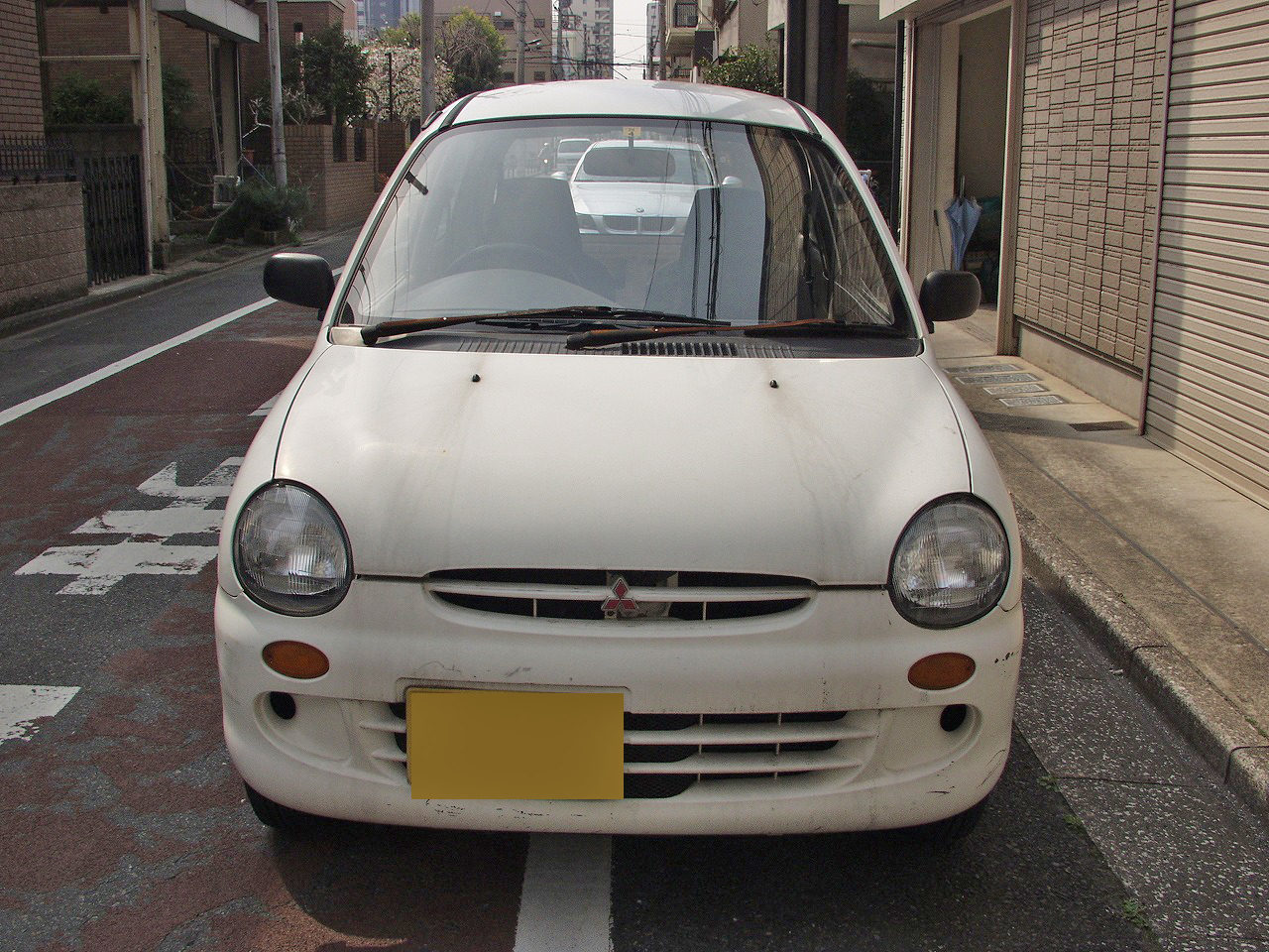 マフラーから白煙 車検 板金塗装 修理 中古車の格安店 アクセスモーターサービス